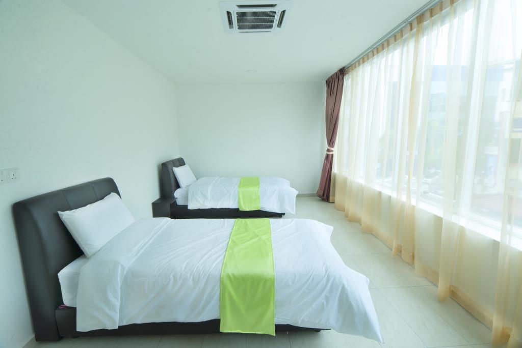 Hard Rock Vip Guest House Mersing Extérieur photo