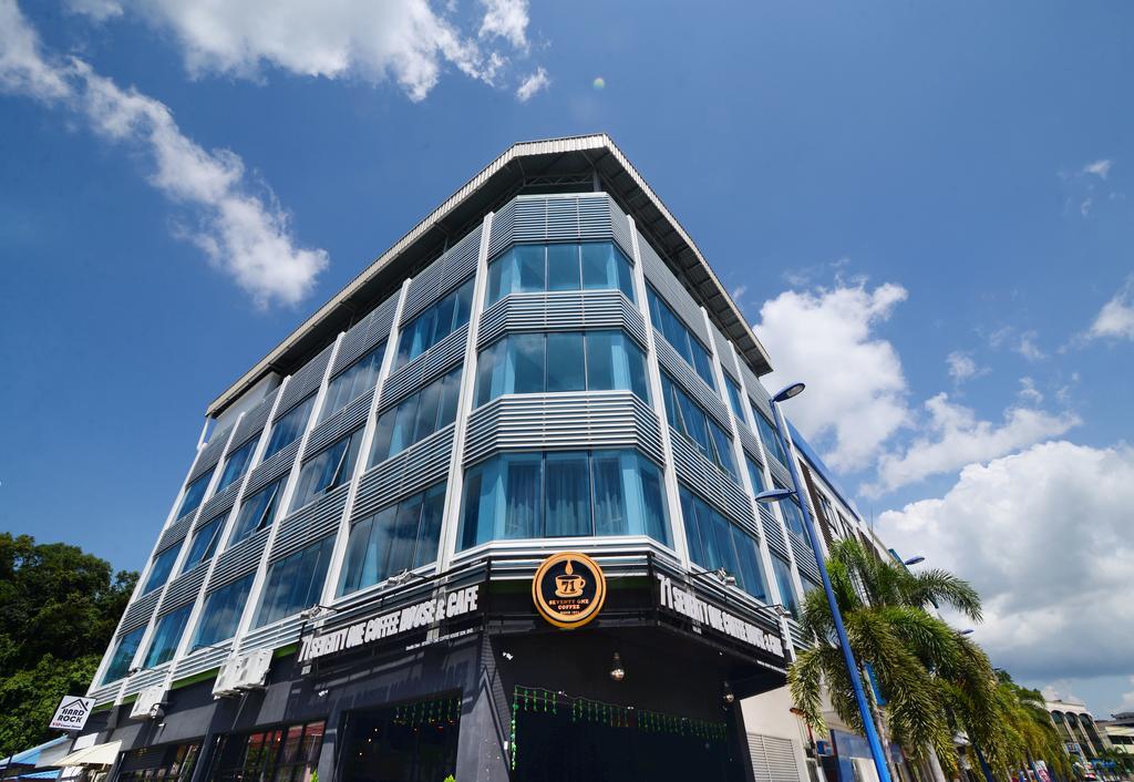 Hard Rock Vip Guest House Mersing Extérieur photo