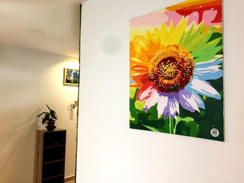 Hard Rock Vip Guest House Mersing Extérieur photo