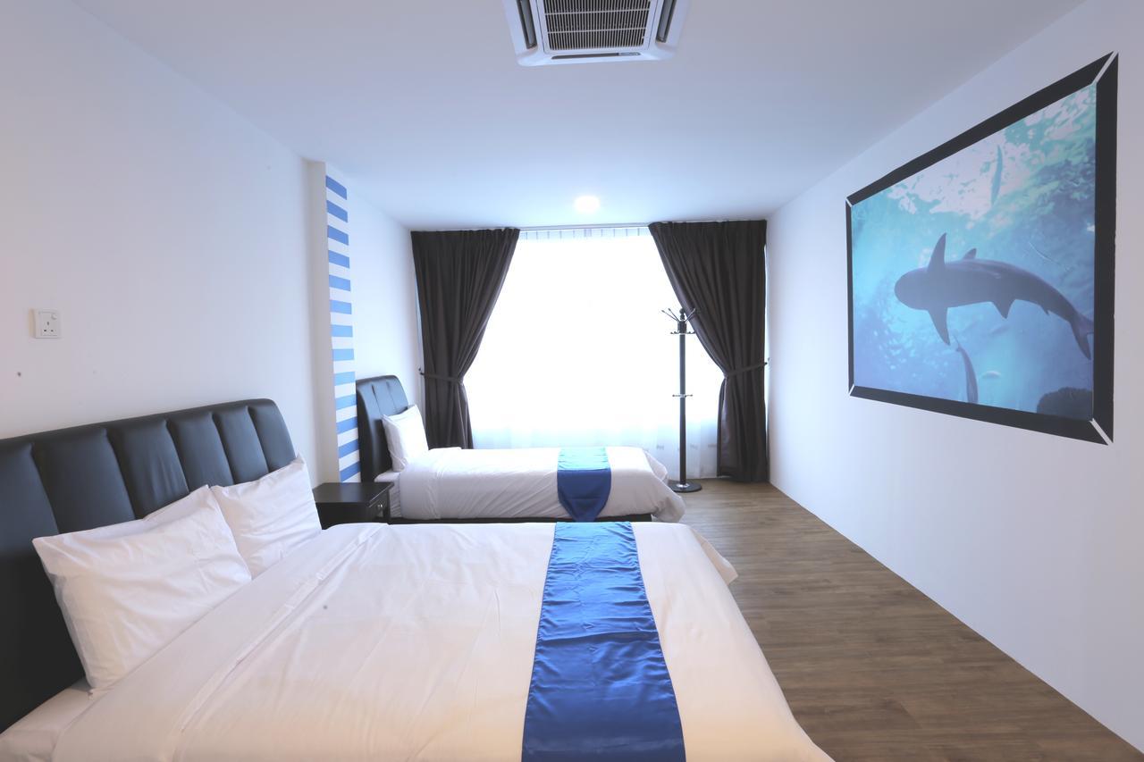 Hard Rock Vip Guest House Mersing Extérieur photo