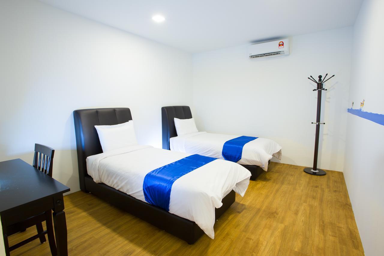 Hard Rock Vip Guest House Mersing Extérieur photo